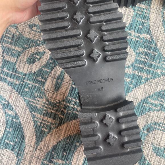 Free People Black Leather Fisherman Platform Sandals - Size 9.5 - Picture 6 of 8